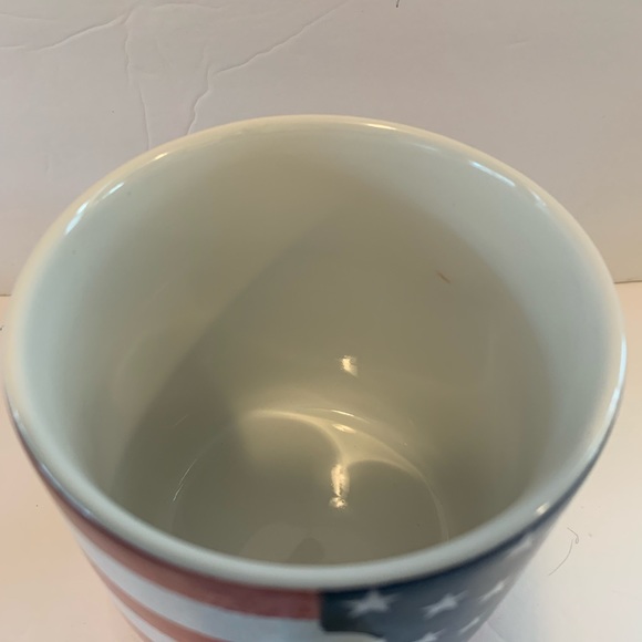 Old Glory Porcelain Port Townsand Patriotic Mug - Picture 7 of 10